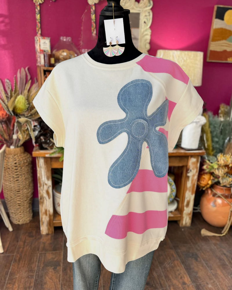 Trendy Floral Patch Top