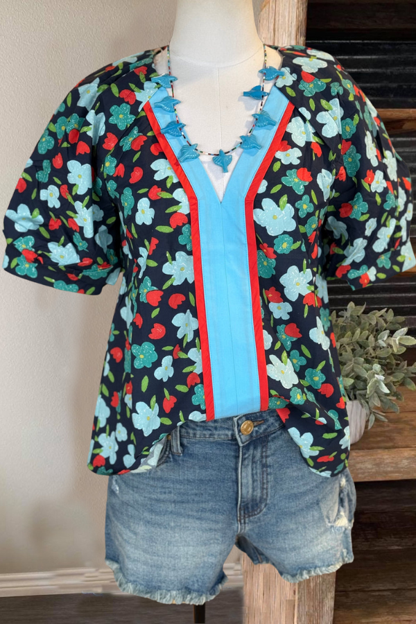 Contrast V-neck Floral Top