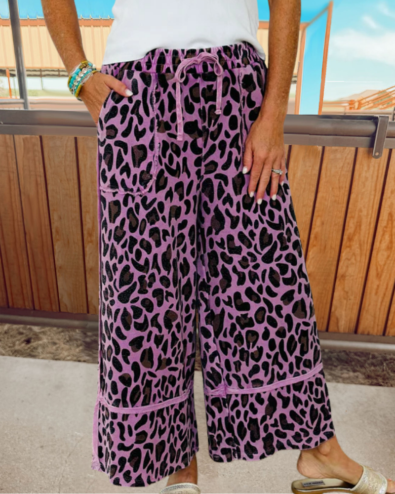 Leopard Print Wide-Leg Pants