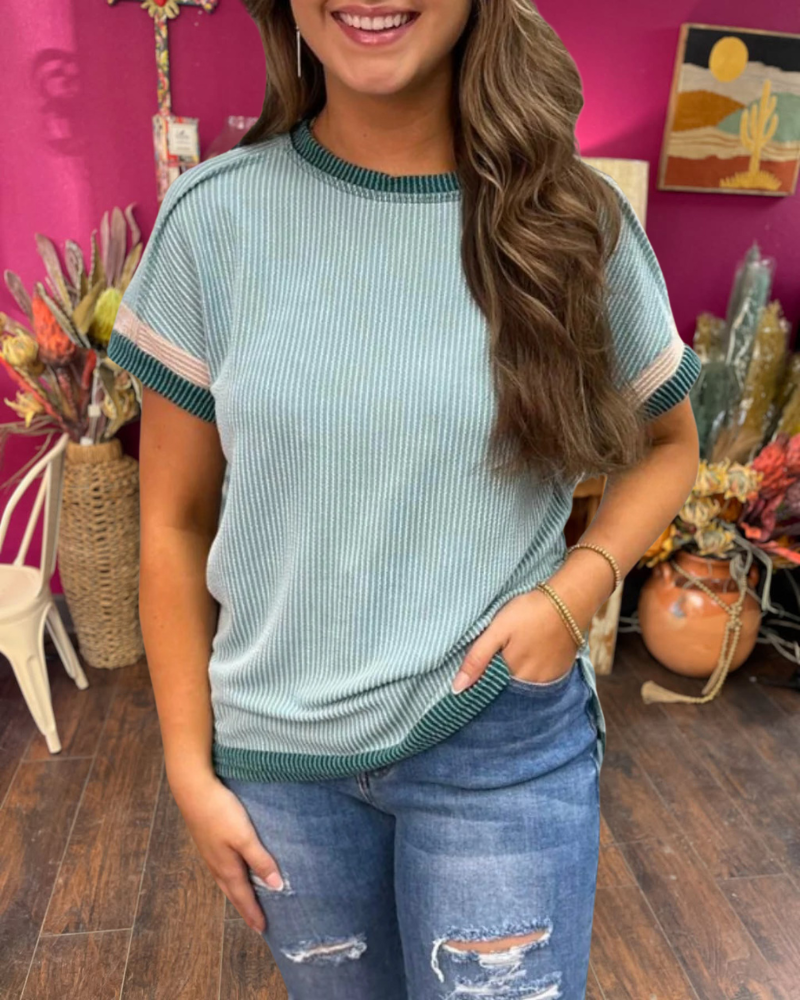 Colorblock Trim Ribbed Tee