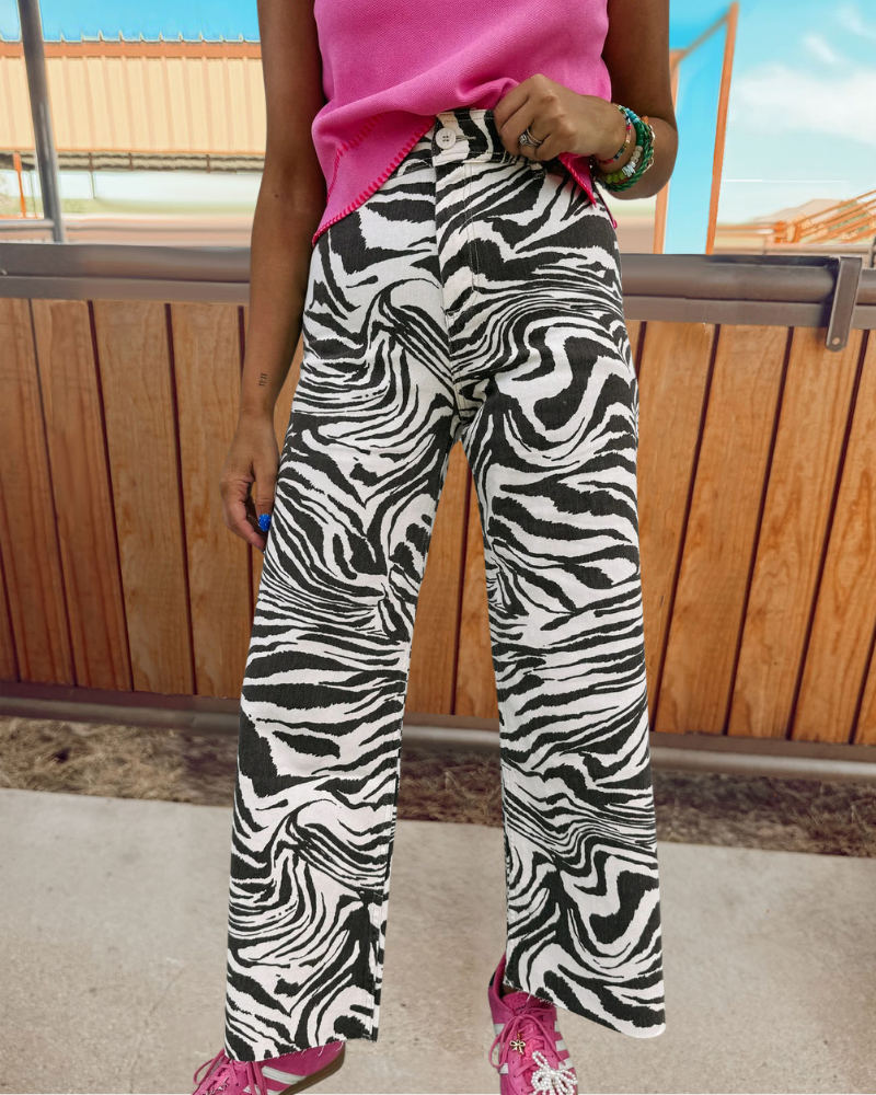 Chic Zebra Striped Pants