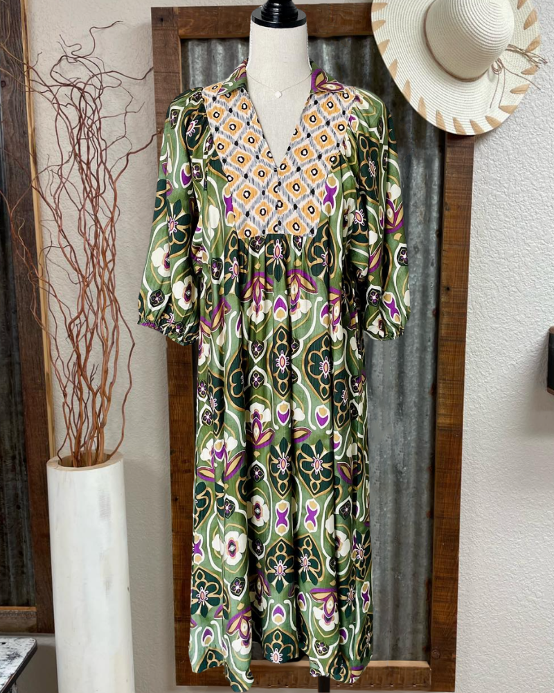 Unique Floral Pleated V-neck Dress