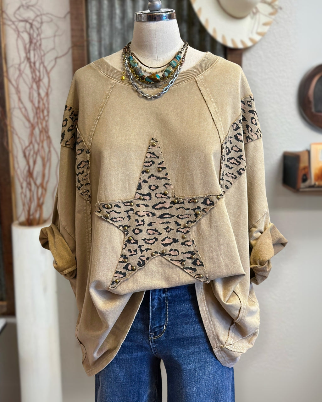 Edgy Star Leopard Top