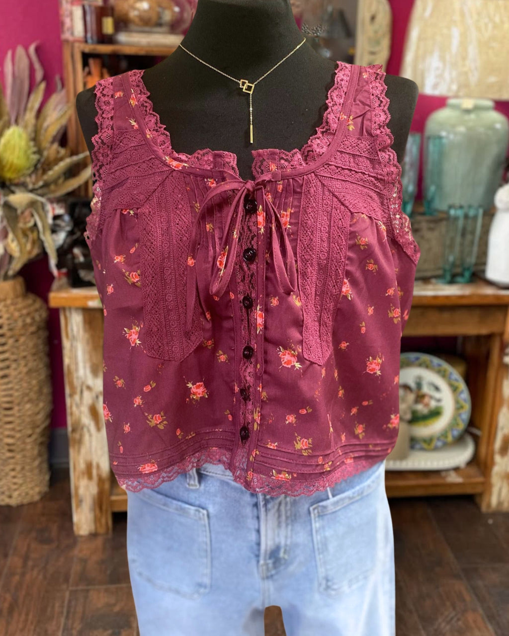 Retro Lace Floral Vest