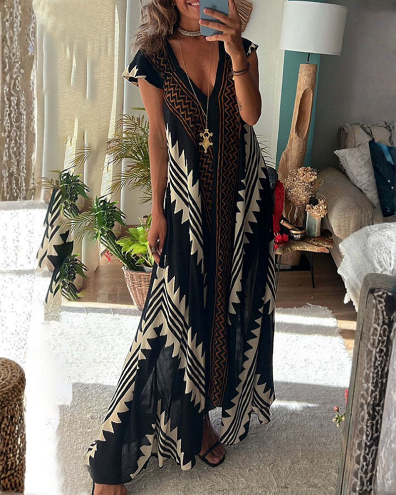 Striped Wavy V-Neck Maxi Dress