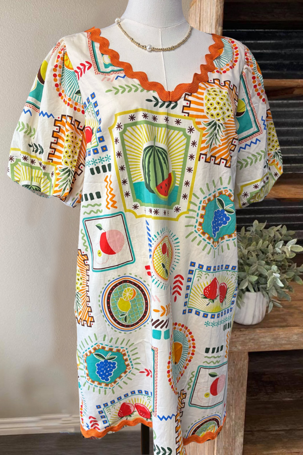 Casual Holiday Wave V-Neck Dress