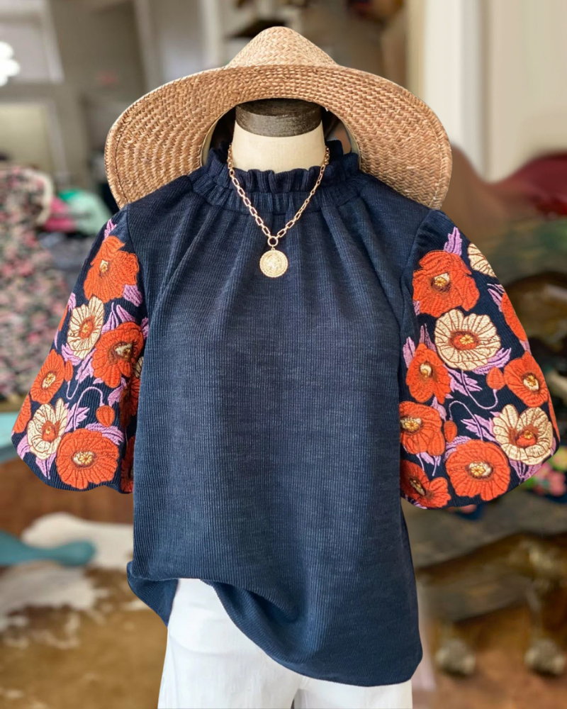 Embroidered Puff Sleeve Top